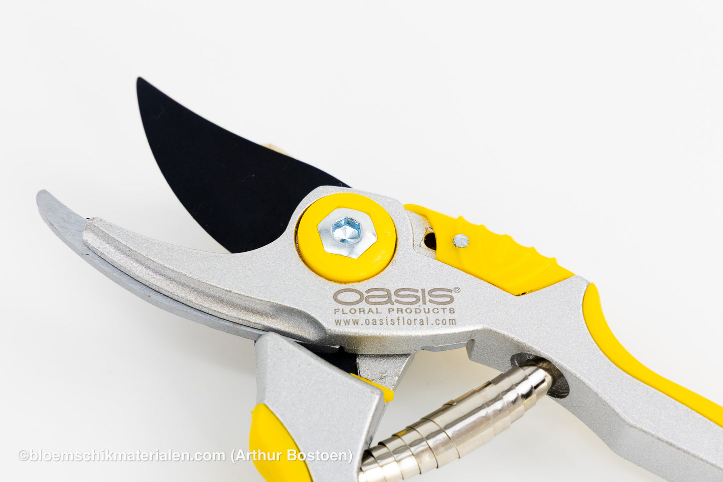 SNOEISCHAAR 19CM (OASIS) (BEK 5.5 CM)