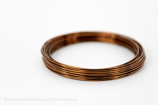 ALUMINIUMDRAAD BRUIN (2mm dikte, +/ - 12M lang) - bloemschikmaterialen.com