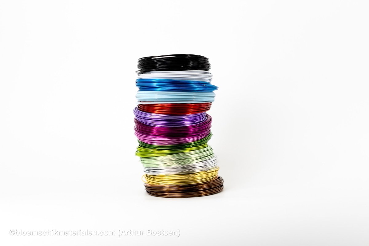 ALUMINIUMDRAAD LILA PASTEL (2mm dikte, +/ - 12M lang) - bloemschikmaterialen.com