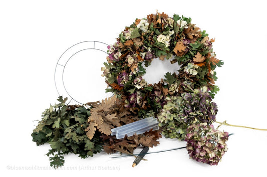 Eikenblad Krans (±30cm ⌀) - bloemschikmaterialen.com