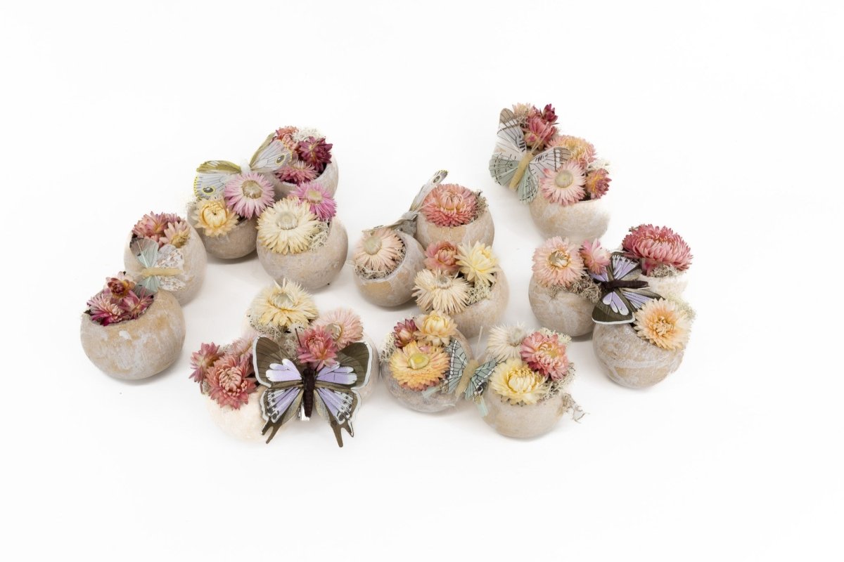 20 bel cups feestelijk verwerkt - bloemschikmaterialen.com