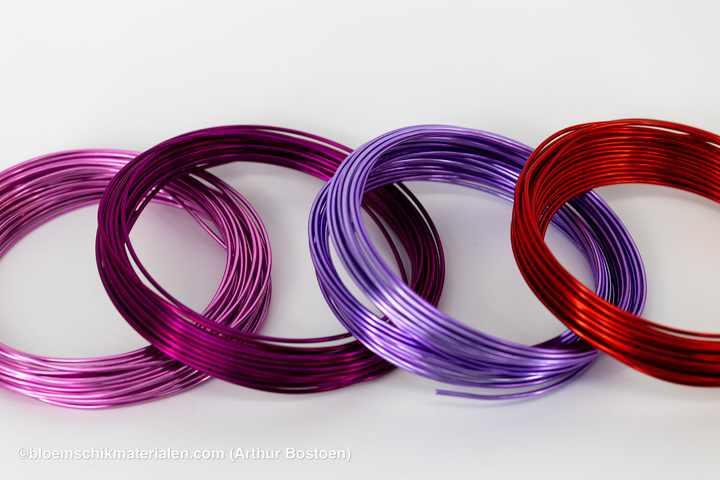 ALUMINIUMDRAAD LILA PASTEL (2mm dikte, +/-12M lang)