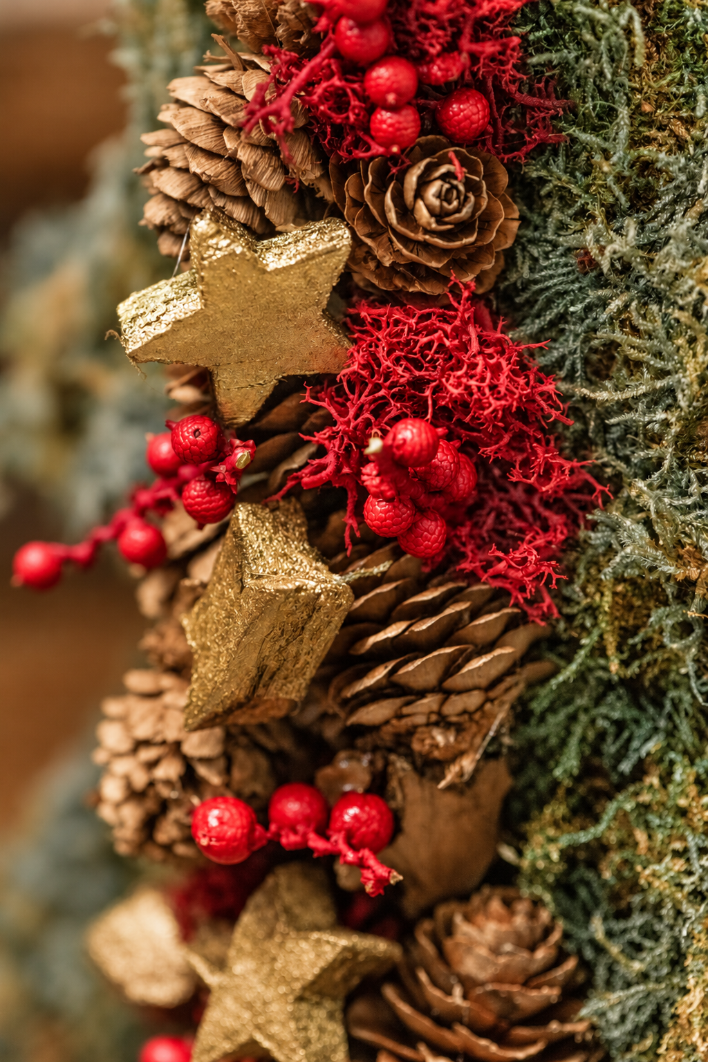 Kerstboom op boomstam met Larix (70cm)