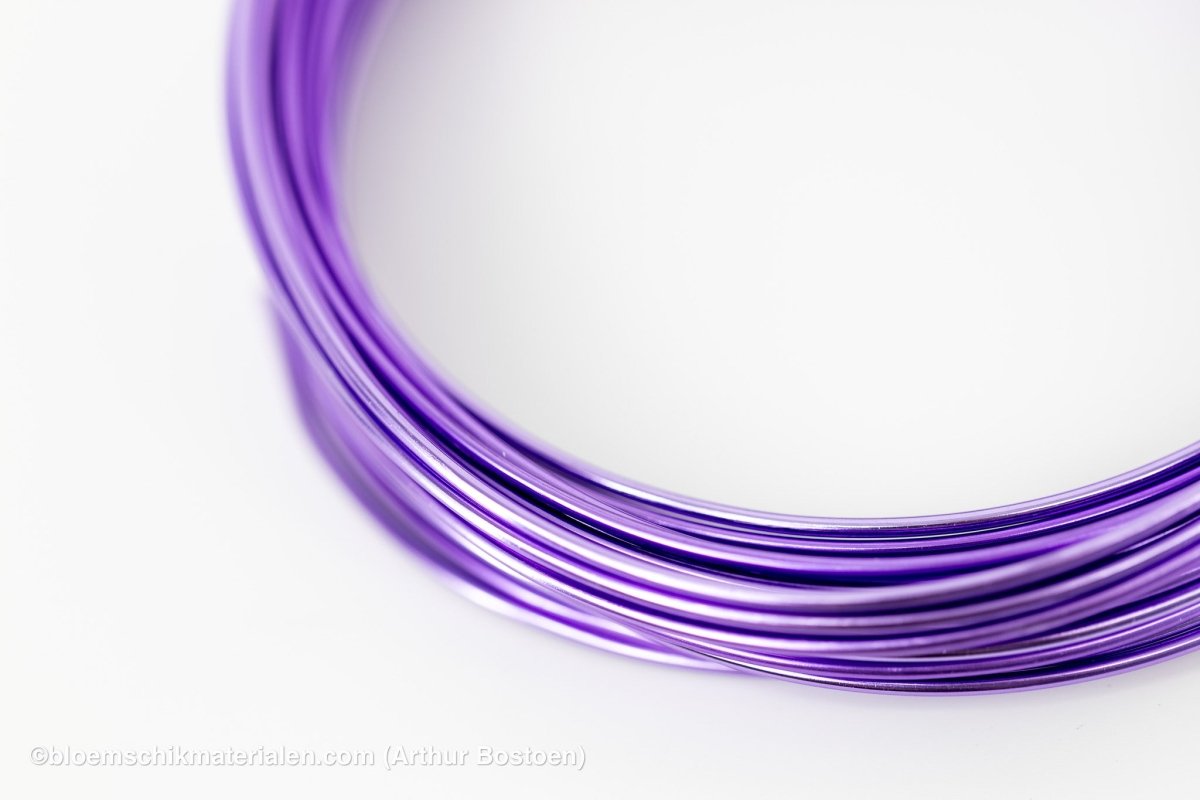ALUMINIUMDRAAD LILA PASTEL (2mm dikte, +/ - 12M lang) - bloemschikmaterialen.com