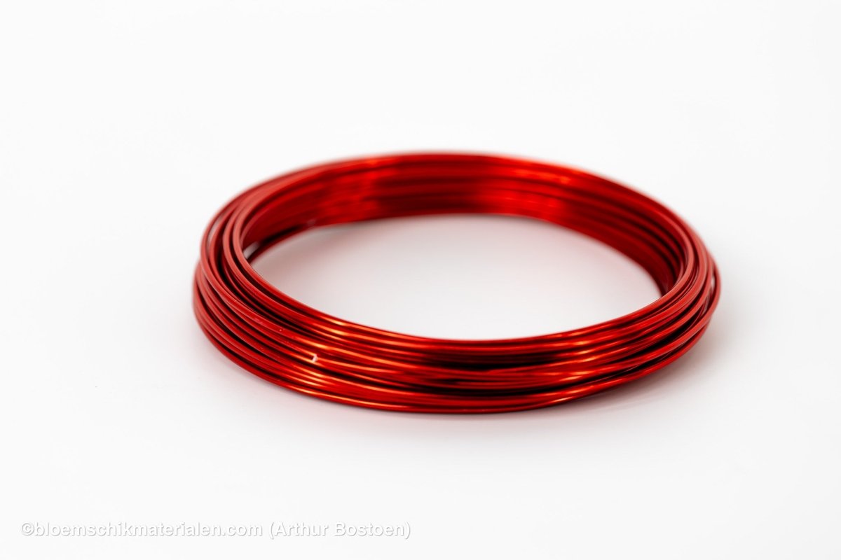 ALUMINIUMDRAAD ROOD (2mm dikte, +/ - 12M lang) - bloemschikmaterialen.com