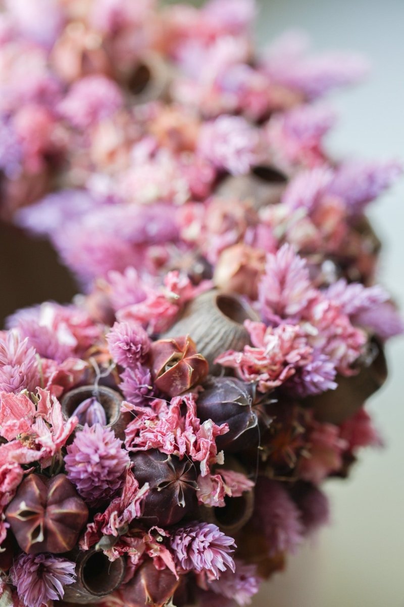 Boho droogbloemkrans op pot (20-25cm Ø) - bloemschikmaterialen.com