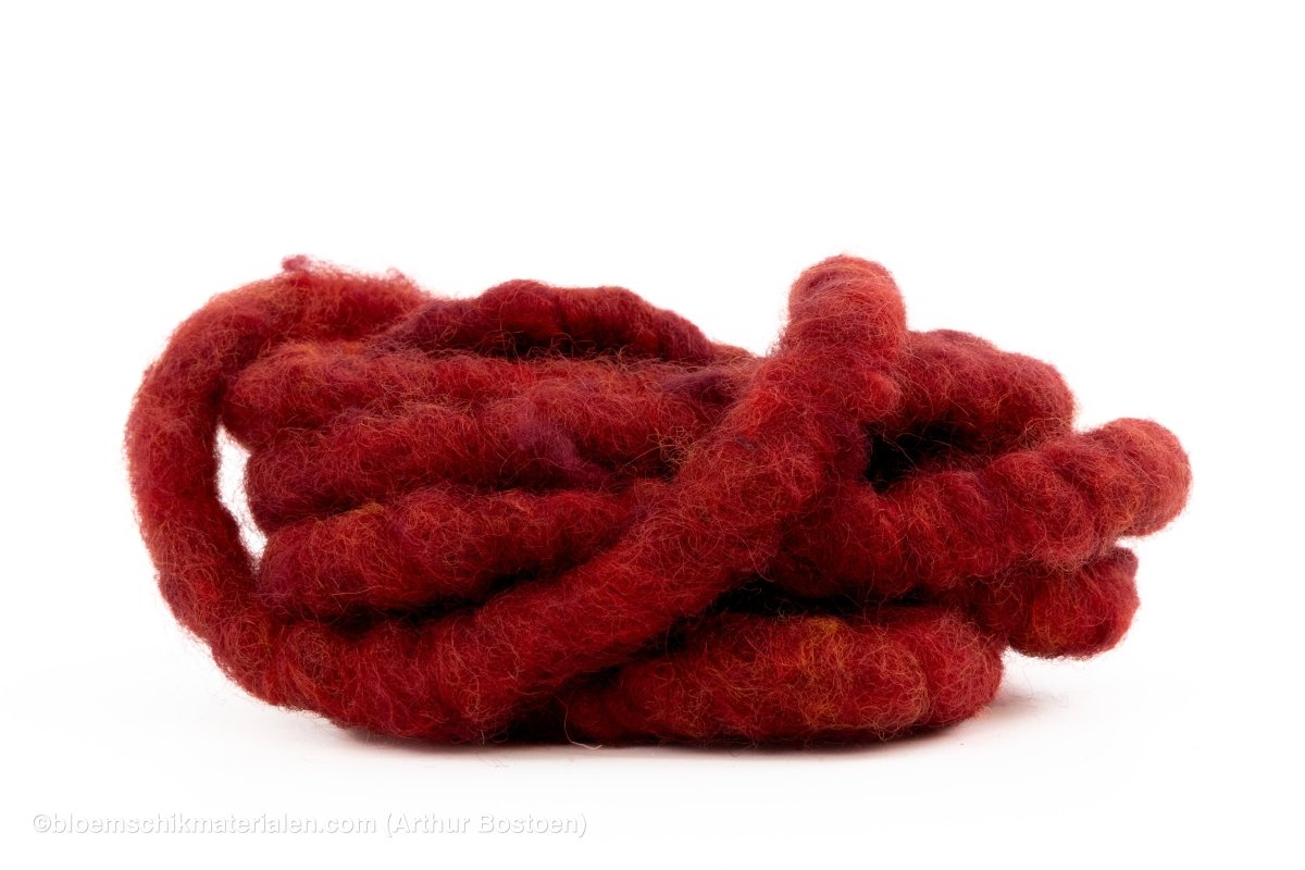 DIKKE WOL ROOD (MIRABELL FLAUSCH) +/ - 25M - bloemschikmaterialen.com