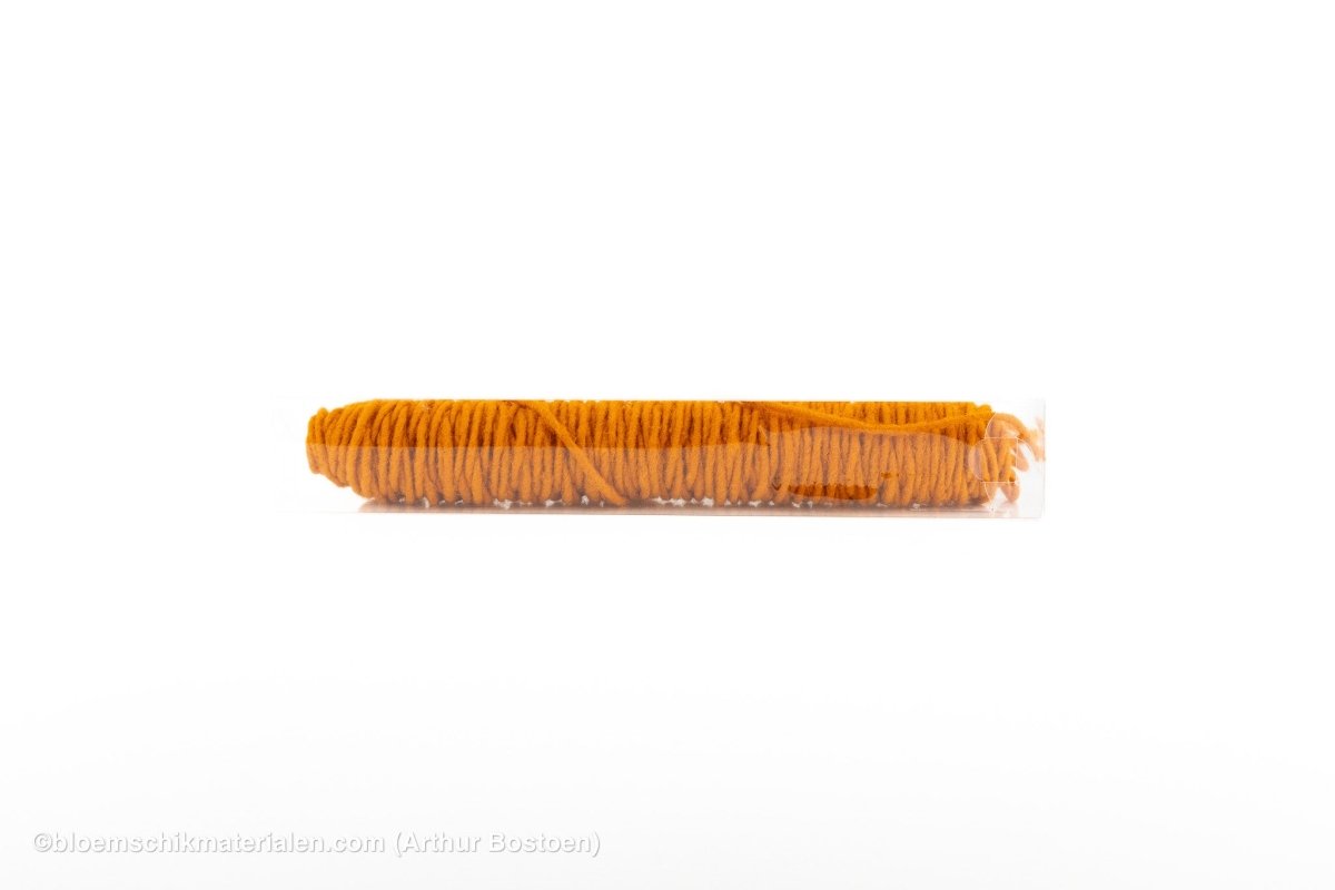 DUNNE WOLDRAAD ORANJE (DOCHTFADEN) +/ - 55M - bloemschikmaterialen.com