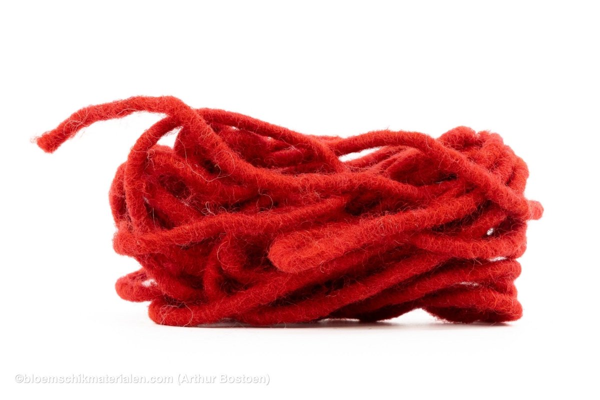 DUNNE WOLDRAAD ROOD (DOCHTFADEN) +/ - 55M - bloemschikmaterialen.com