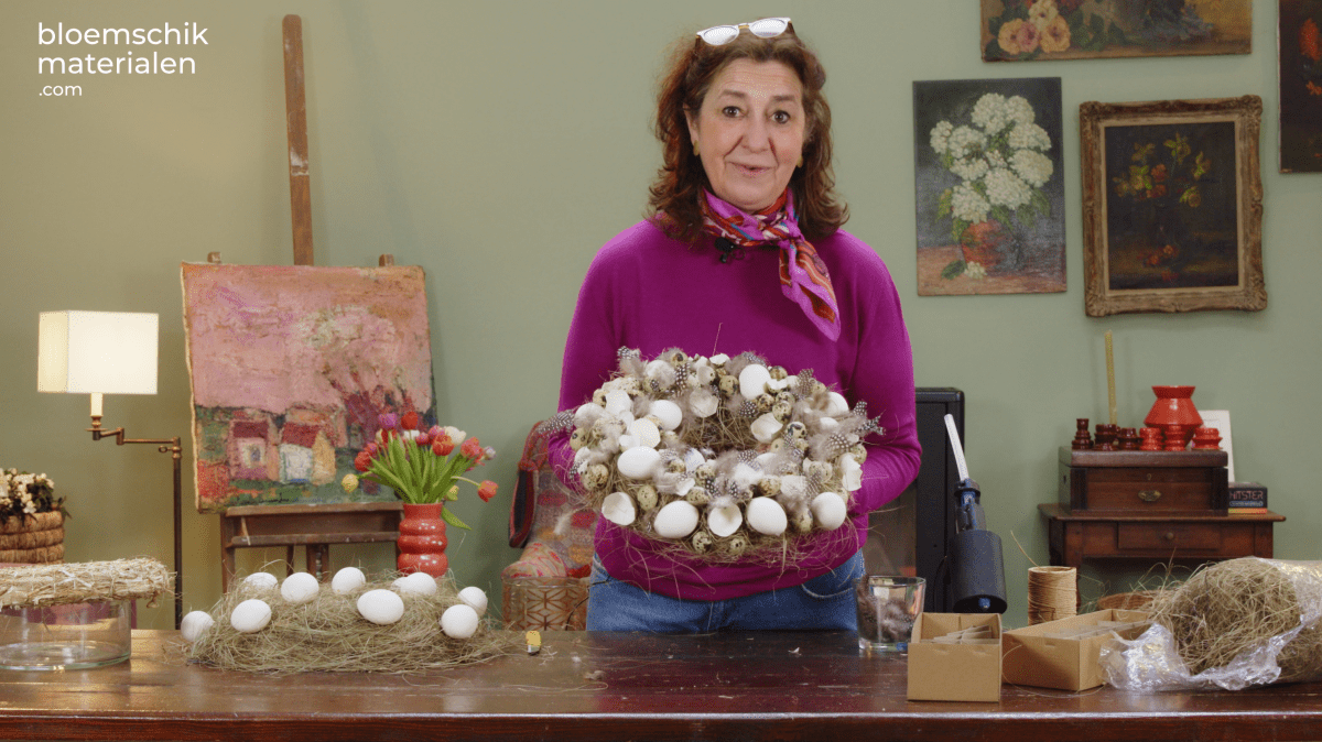 Eierkrans klassiek (naturel) (30cm Ø) - bloemschikmaterialen.com