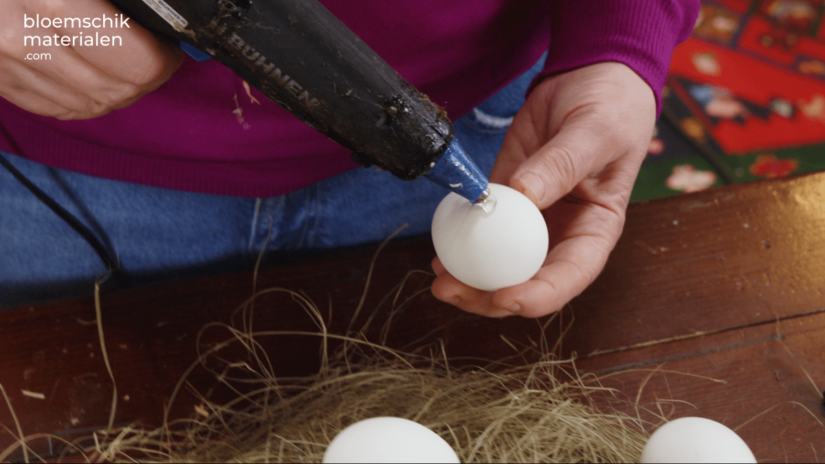 Eierkrans klassiek (naturel) (30cm Ø) - bloemschikmaterialen.com