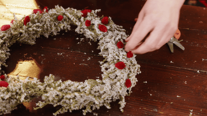 Hartenkrans met Droogbloemen - bloemschikmaterialen.com