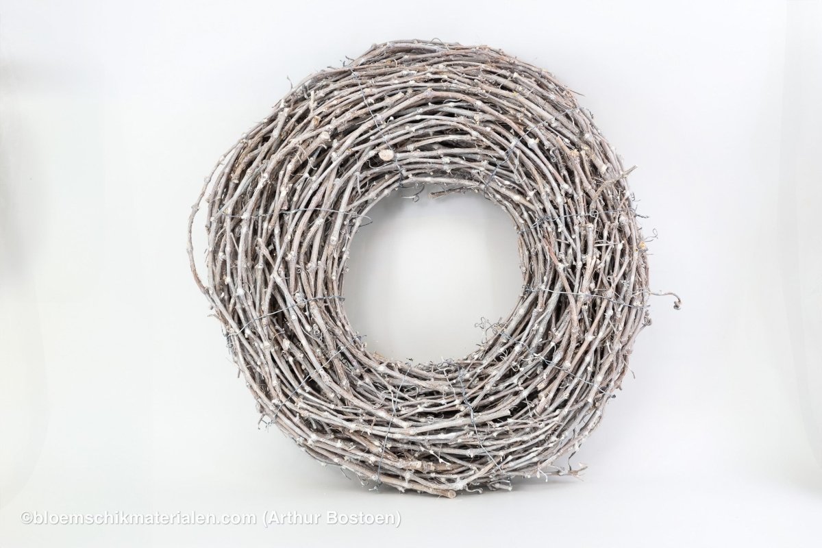 KRANS DRUIVENHOUT WHITE WASH 70 - 75CM (dikke ranken) - bloemschikmaterialen.com