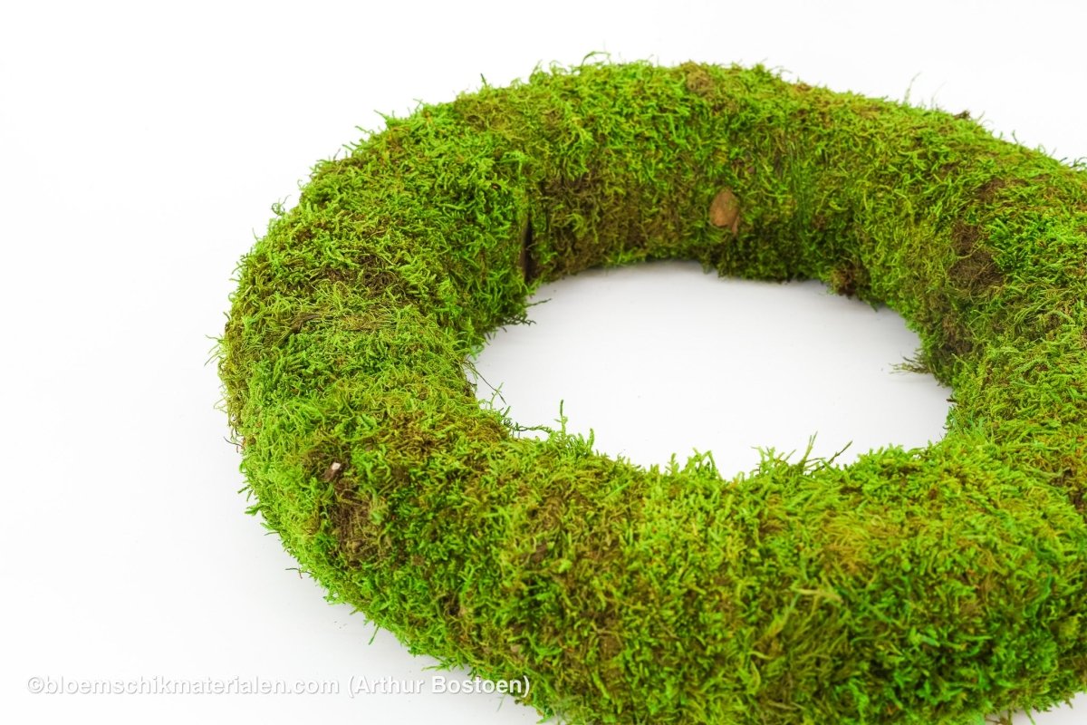 KRANS GECONSERVEERD GROEN MOS 40CM - bloemschikmaterialen.com