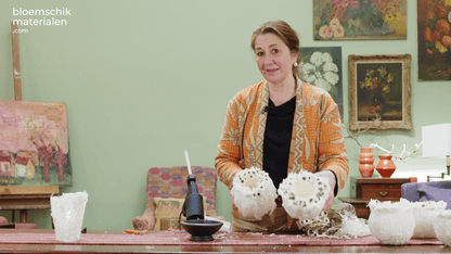 Kwartet Cocons van Moerbeischors (± 15 cm Ø) - bloemschikmaterialen.com
