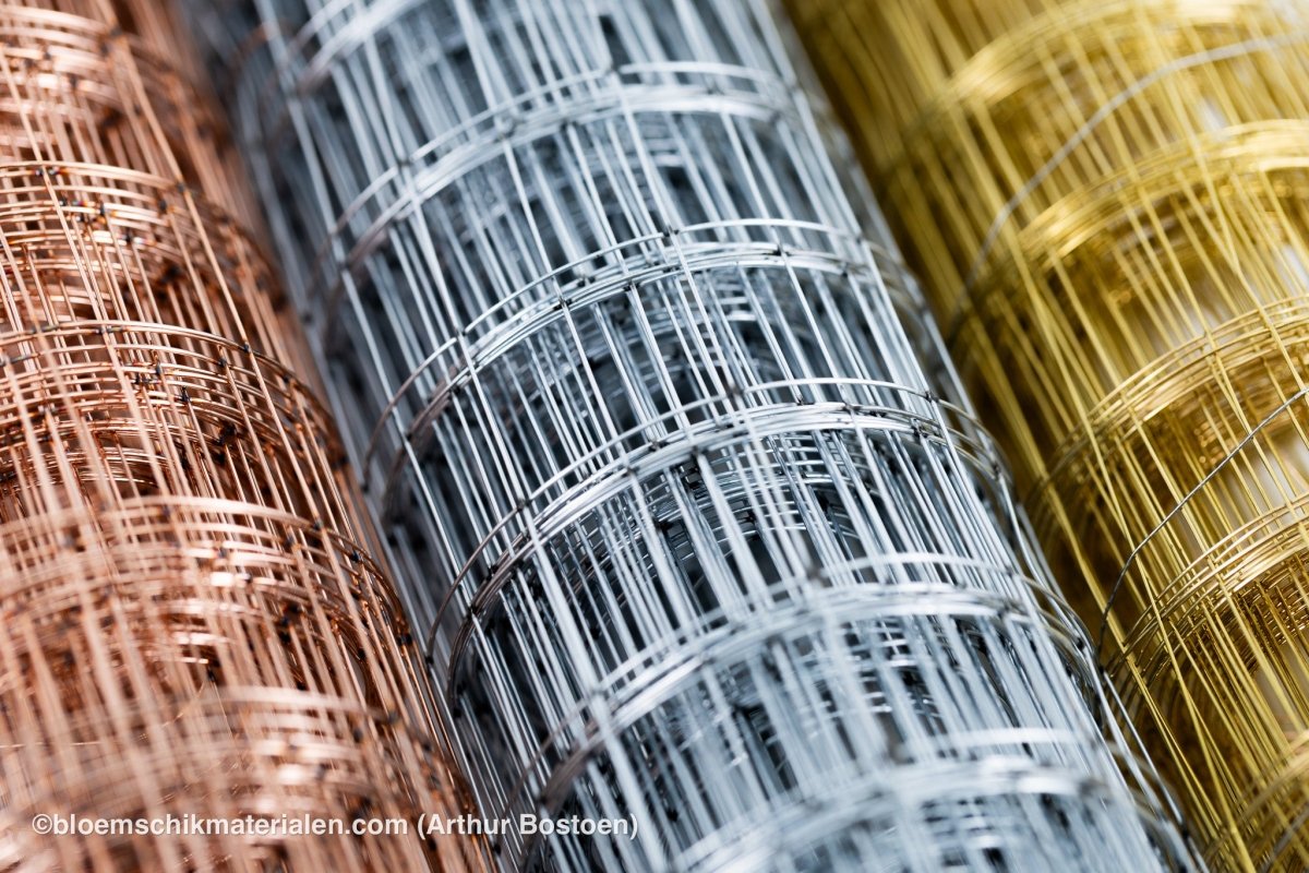 NET ZILVER (35cm breed +/ - 5M lang) - bloemschikmaterialen.com