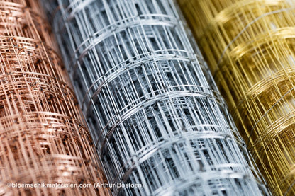 NET ZILVER (35cm breed +/ - 5M lang) - bloemschikmaterialen.com