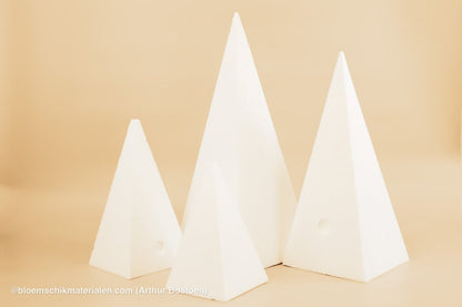 PIEPSCHUIM PIRAMIDE 50X20X20CM - bloemschikmaterialen.com