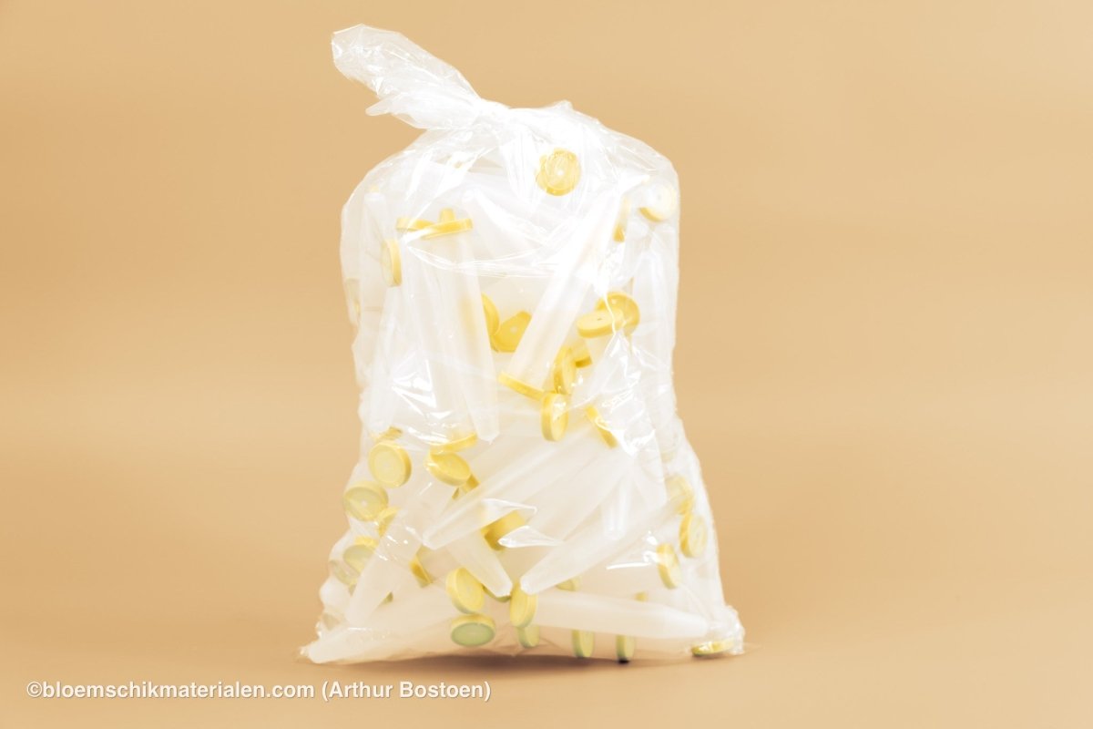 PLASTIC BUISJE 24CC 11X2CM 100ST (BLOEMFLESJE/PIPET) - bloemschikmaterialen.com