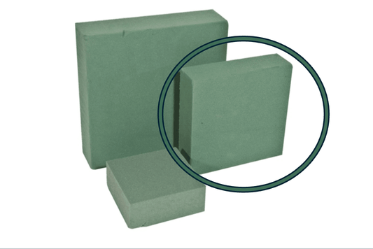 SQUARE CAKE DUMMY MEDI 1ST (15X15X4CM) - bloemschikmaterialen.com