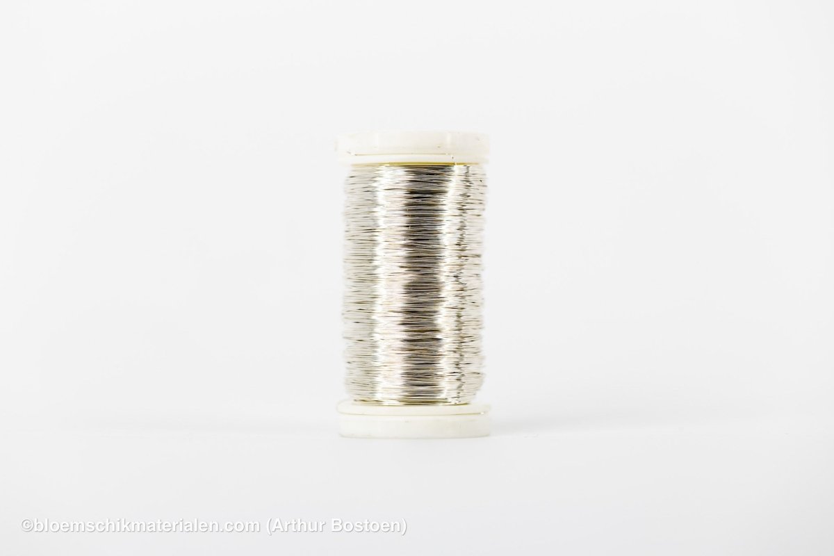WIKKELDRAAD ZILVER OP SPOEL (0.30mm dikte, +/ - 160M lang) - bloemschikmaterialen.com