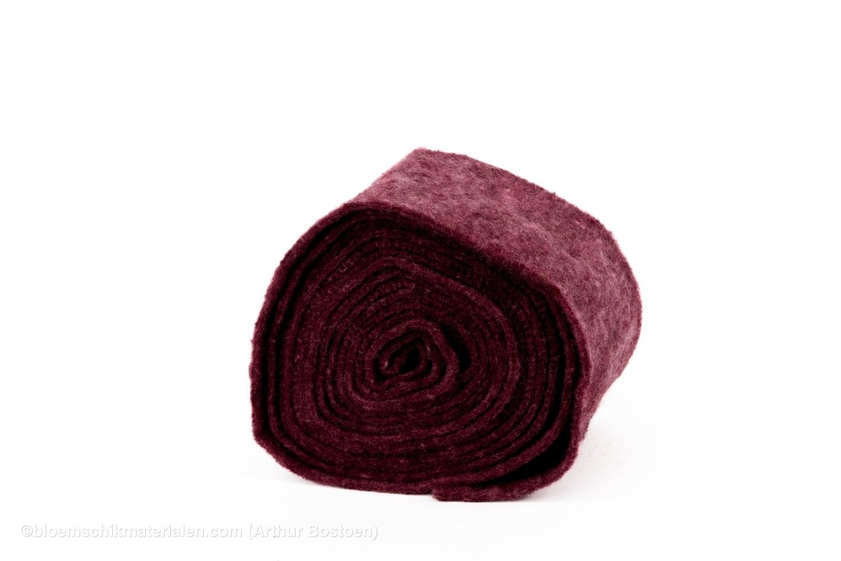 WOL VILT 15CM +/-5M BORDEAUX - bloemschikmaterialen.com