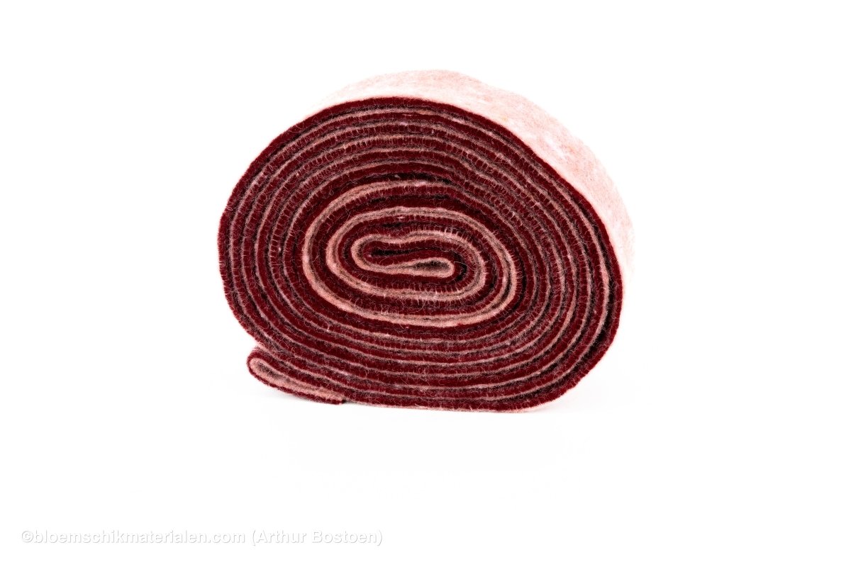 WOL VILT 7.5CM +/-5M 2 COLOURS ROOS/ROOD - bloemschikmaterialen.com