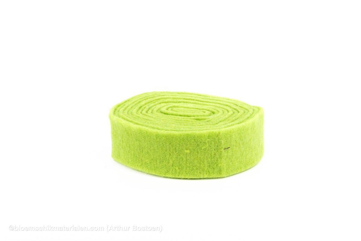 WOL VILT 7.5CM +/-5M L-GROEN - bloemschikmaterialen.com